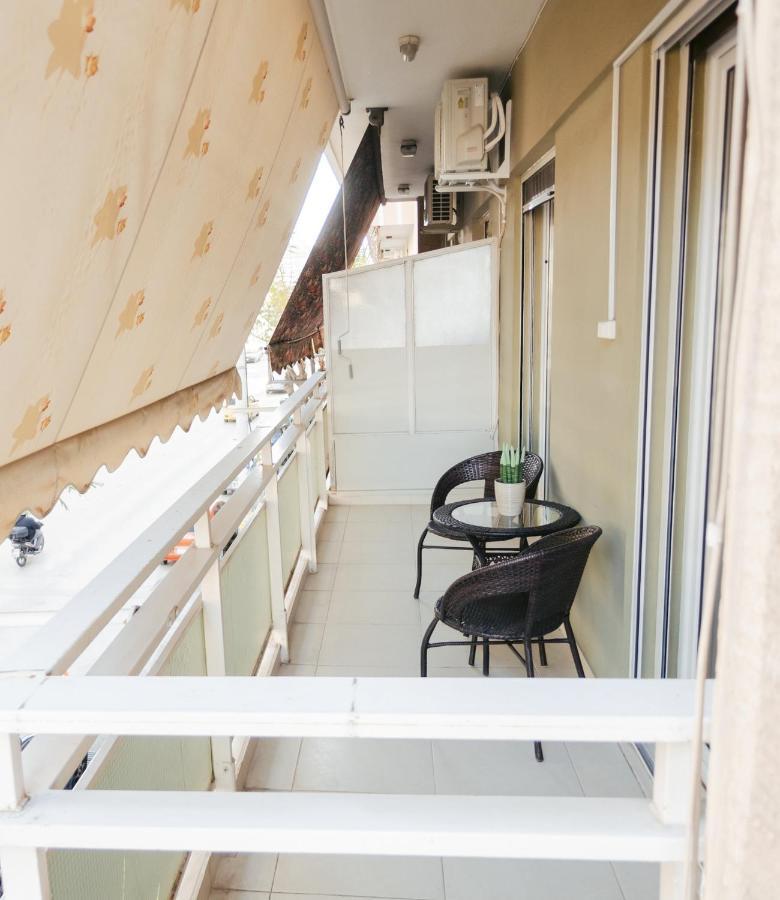 Best House, Ellinou Stratiotou, Ayia, Patra 외부 사진